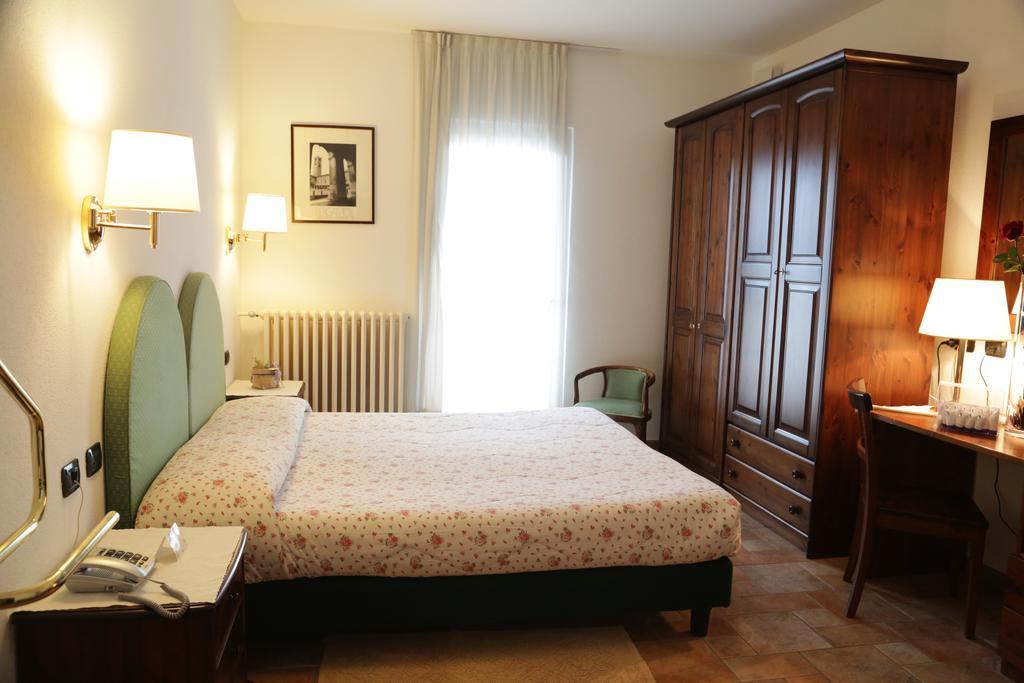 Aurora Hotel Castione della Presolana Luaran gambar